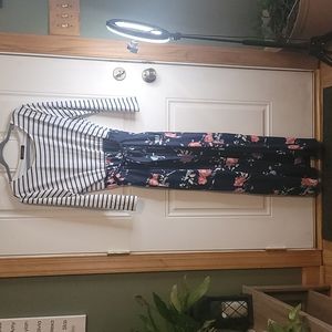 Maxi dress, navy floral, size XXL